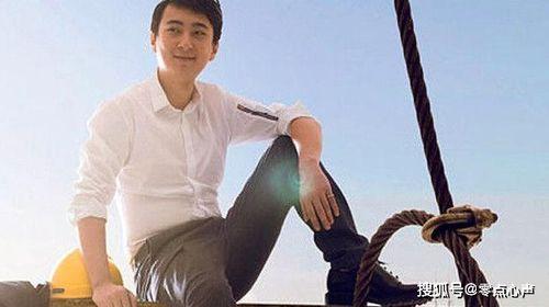 女网红爆料军人视频大全,揭秘军营生活瞬间 第2张 女网红爆料军人视频大全,揭秘军营生活瞬间 第2张